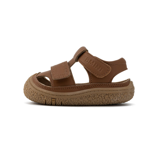 Classic Closed Toe Toddler Sandals – Non-Slip Leather Baby Walking Shoes