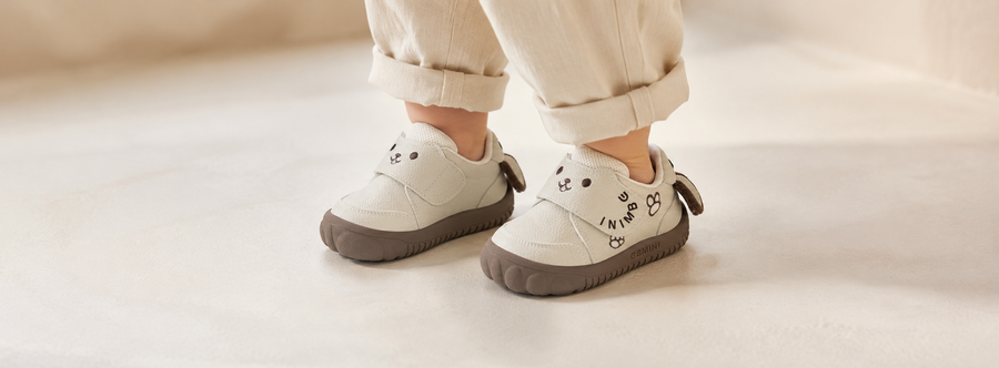 Are Barefoot Shoes Good or Bad for Toddlers?