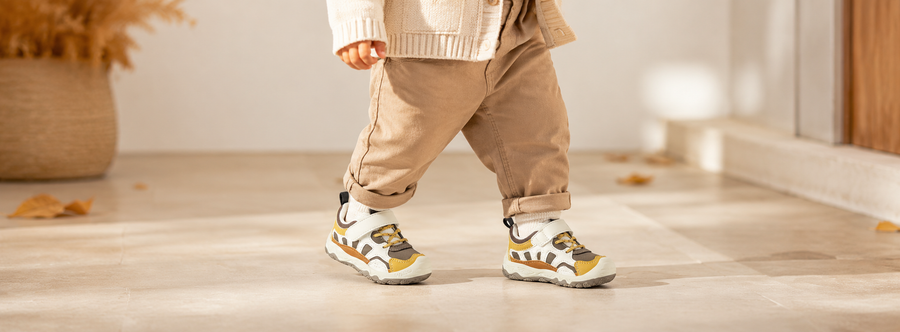 The EBMINI 7-Point Fit Check for Kids Shoes