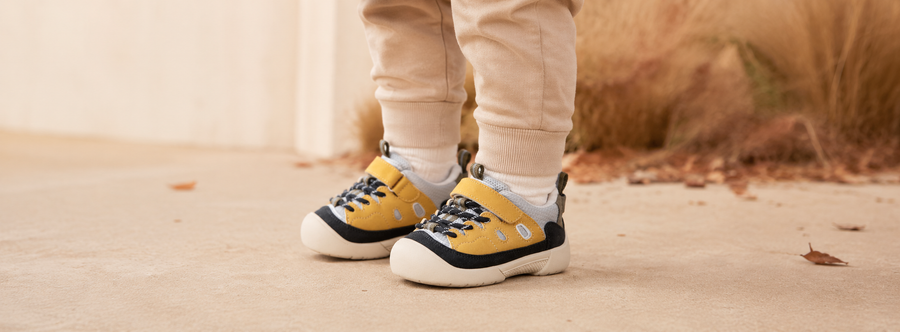 First Walker Shoes vs. Toddler Sneakers: Which Does Your Child Need?