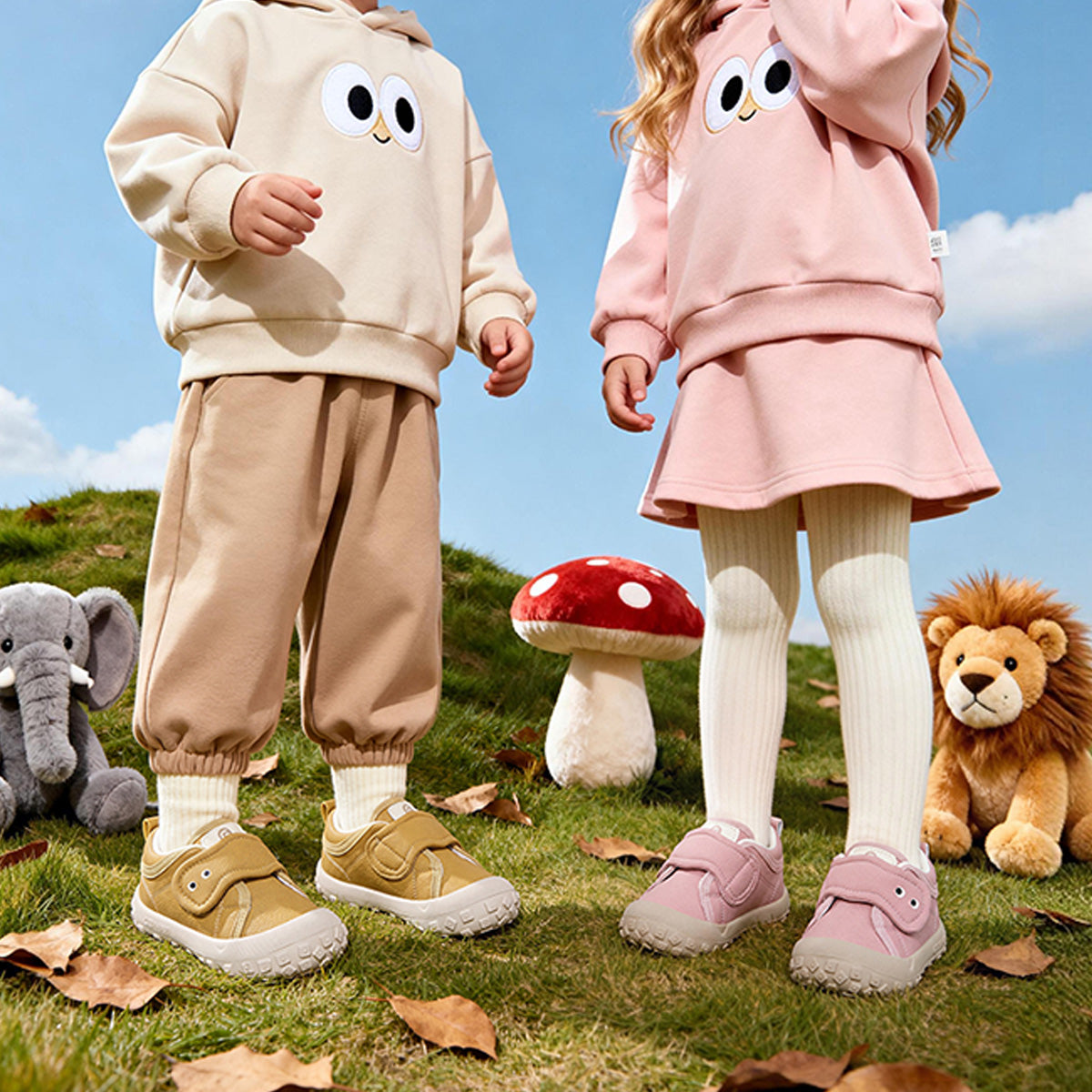EBMINI HOPPY wide toe bunny canvas sneakers flexible sole detail
