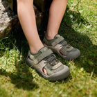 EBMINI TREK easy-on sandals with bungee laces and a secure strap