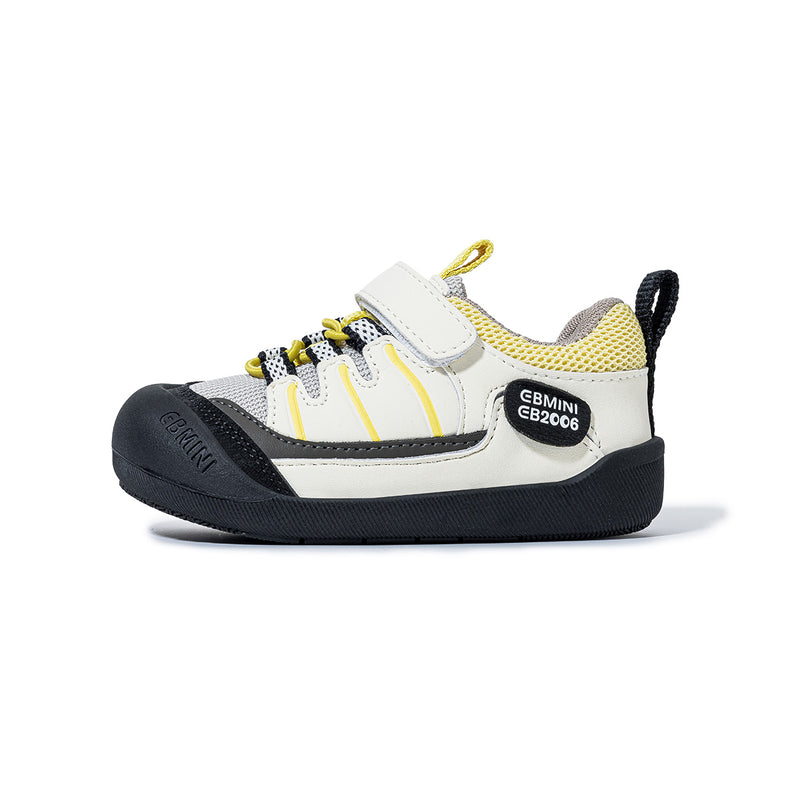 EBMINI VANGUARD kids sneakers shown during outdoor play